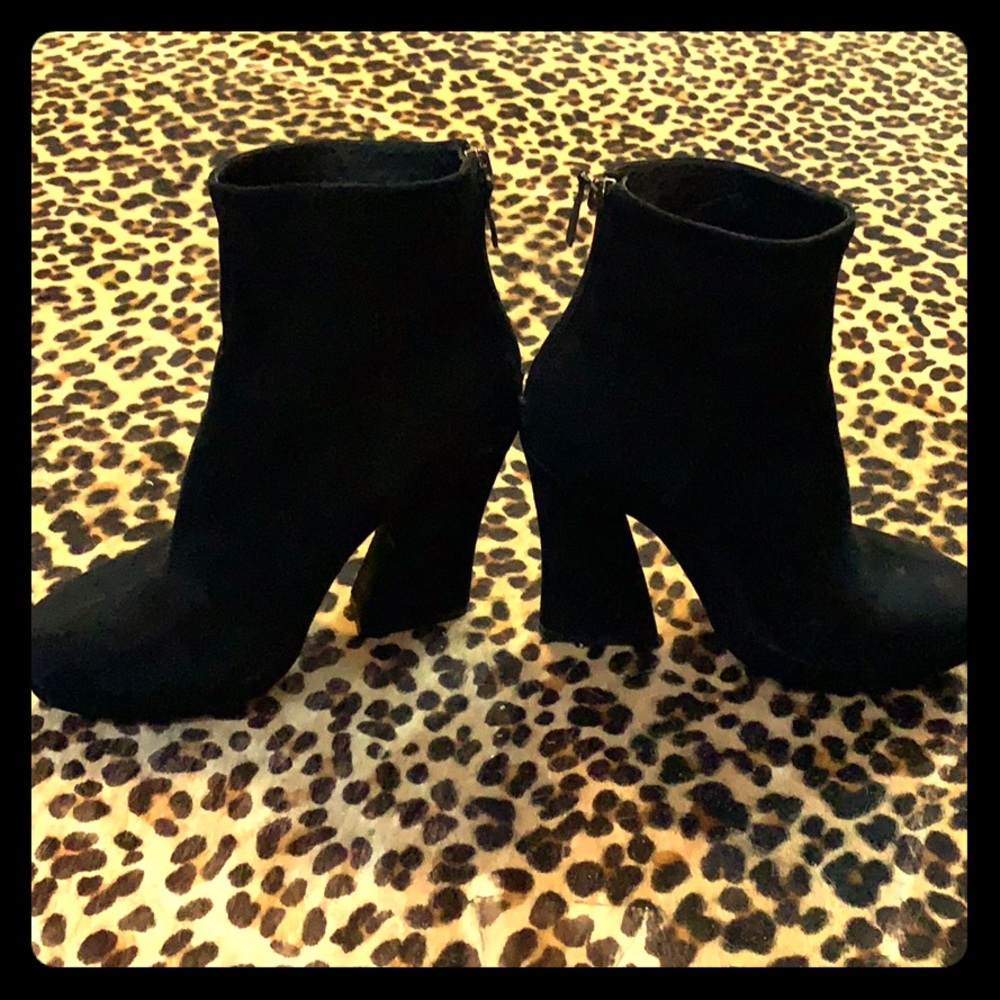 A+O Booties•🖤/8.5; 🛍2018, 🤏🏻 💟ed , pretreated